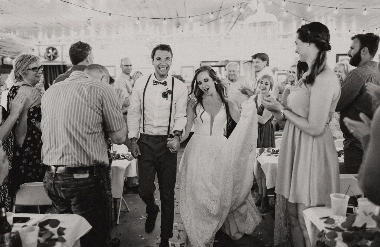 MinnesotaBarnWedding_312.jpg