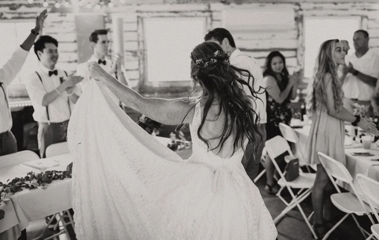 MinnesotaBarnWedding_313.jpg