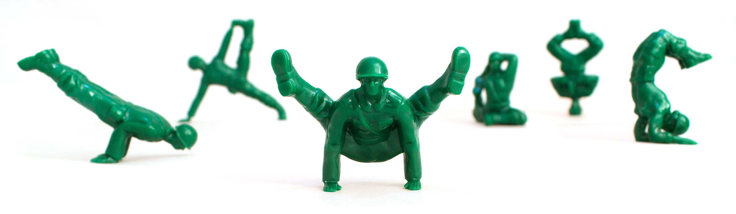 Green Army Men in Yoga positions Yoga Joe's Series 1 **NEW IN BOX* C43 