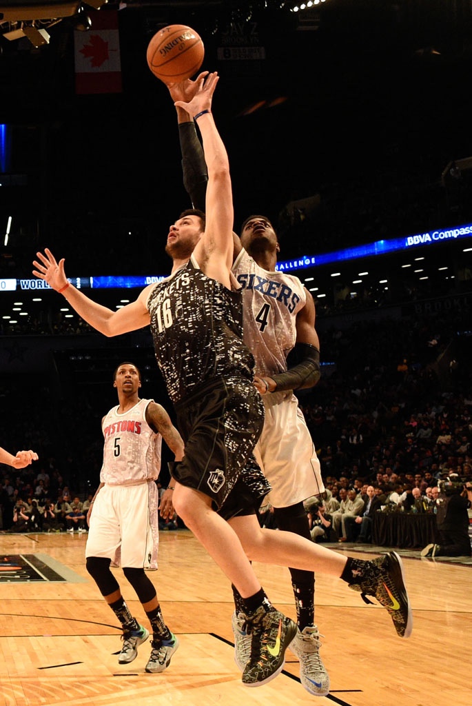 kostas-papanikolaou-nike-hyperdunk-2014-all-star-rising-stars-pe-01.jpg