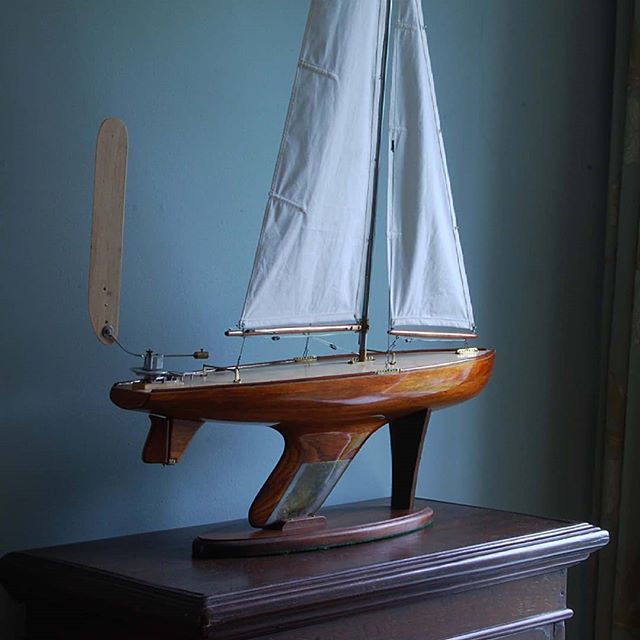 One of our gentlemans racers a MM3
Grove Pond Yachts makers of fine free sailing yachts.
grovepondyachts.com Shop: “The Pond Corbridge” 01434 632713