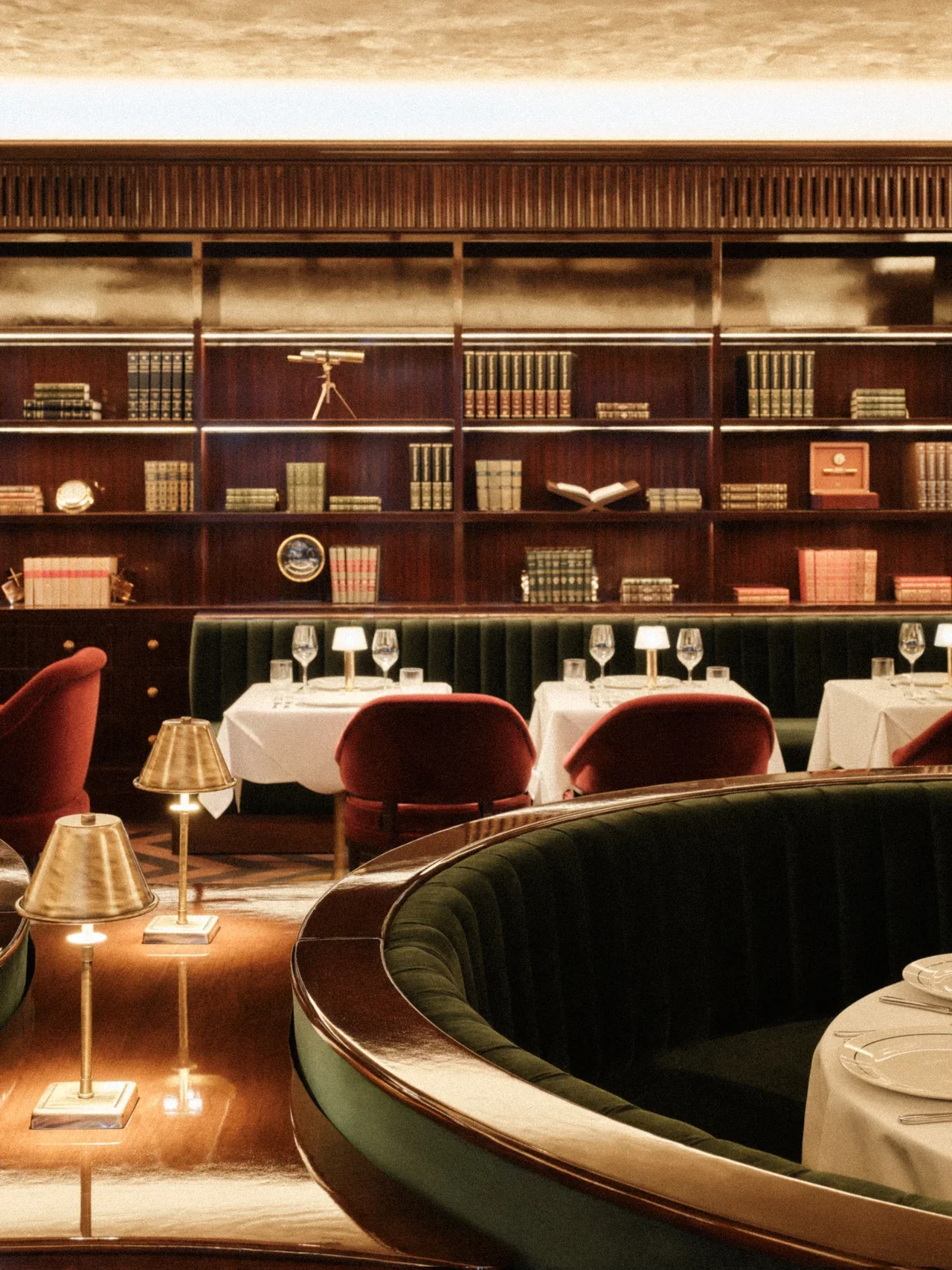 4-MAIN_LOUNGE_0375.webp