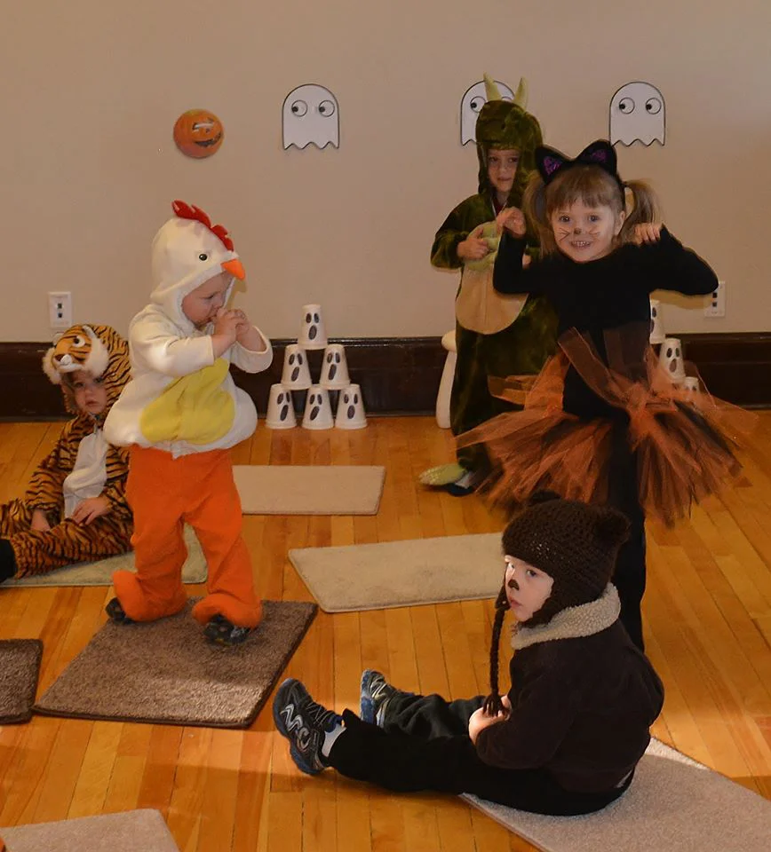 Musical-Halloween-Animal-Dress-Up-Party_roar-like-a-(happy)-monster.jpg