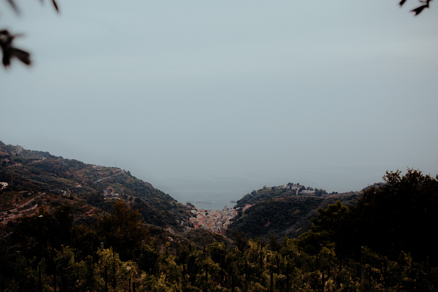 Cinque-Terre-wedding-photographer-3244.jpg
