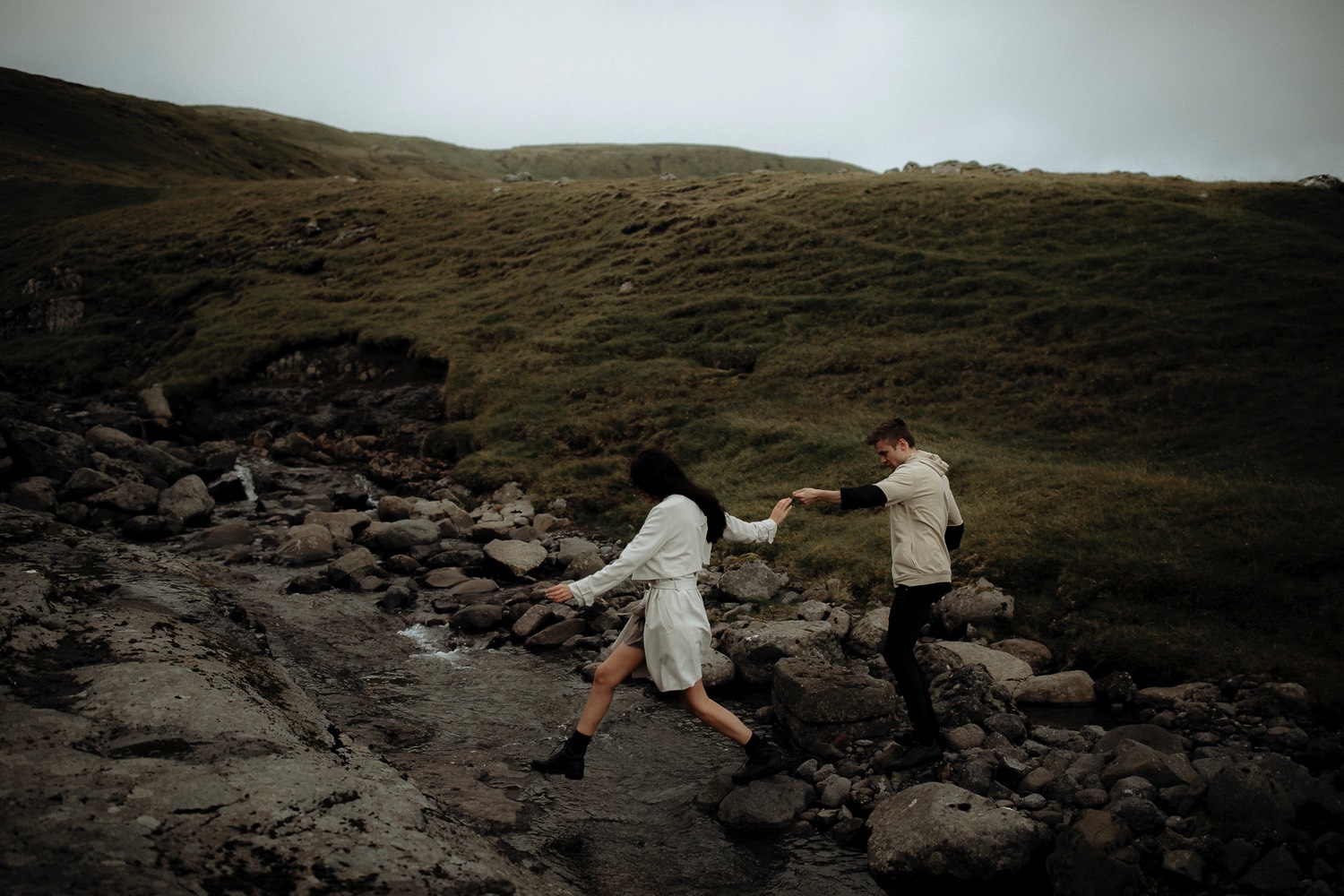 17-Faroe-island-wedding-photographer-22409.jpg