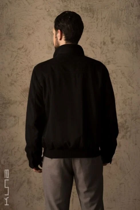 benedict_100__black_3.jpg