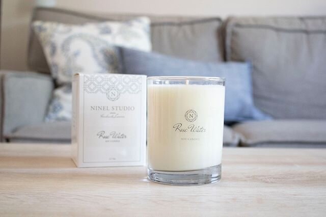 The newest addition to the candle family is Rose Water 🌹. ⠀⠀⠀⠀⠀⠀⠀⠀⠀
⠀⠀⠀⠀⠀⠀⠀⠀⠀
I first created a rose scent for my mom since it's her favorite scent and I thought it turned out so well that I had to make it a signature scent! ⠀⠀⠀⠀⠀⠀⠀⠀⠀
⠀⠀⠀⠀⠀⠀⠀⠀⠀
The 