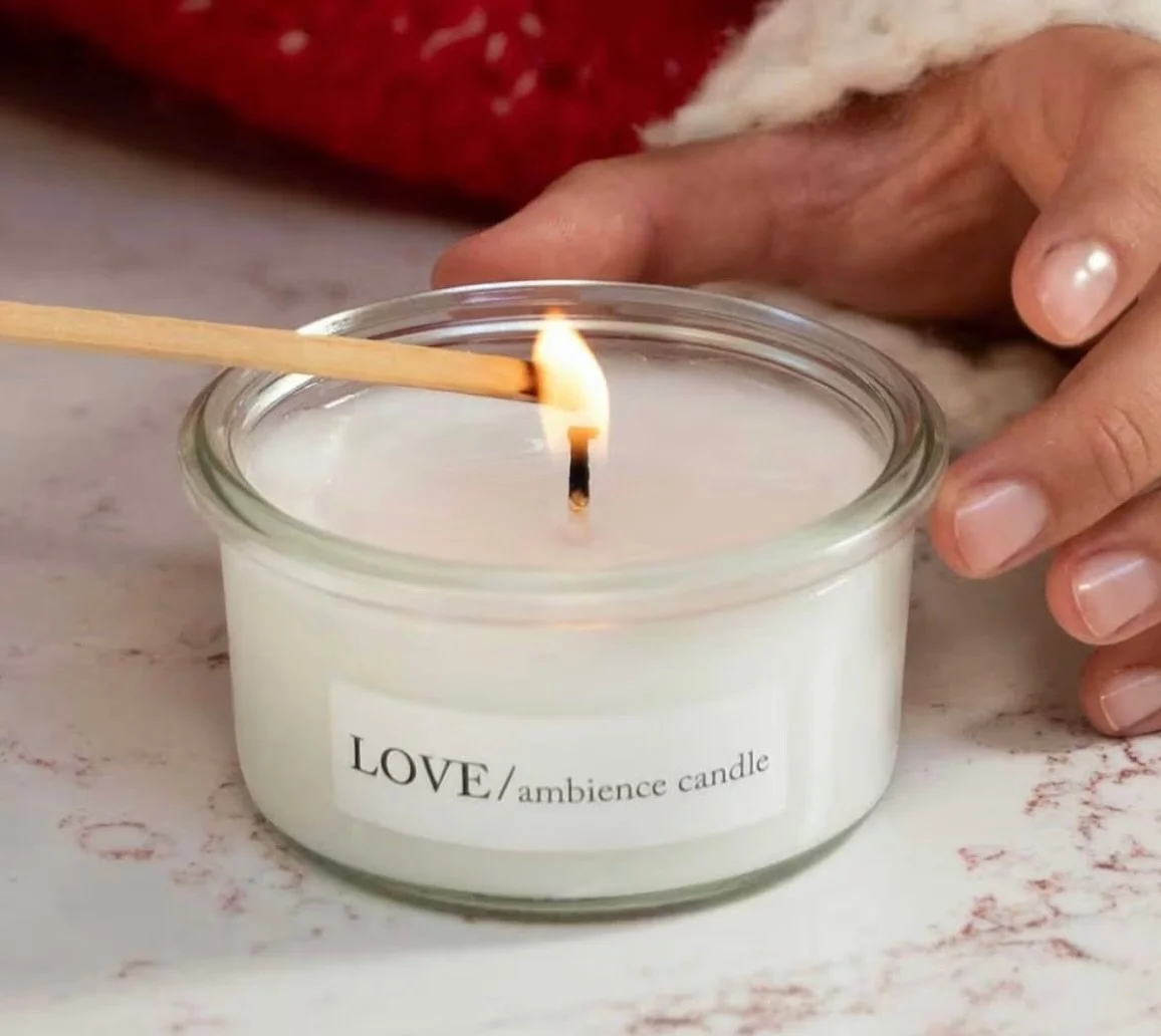 In salon now 👀➡️
Spend $100+ and receive a complimentary Davines LOVE Ambiance Candle 🕯️ 

A little extra, just for you. While supplies last.

#Davines #GiftWithPurchase