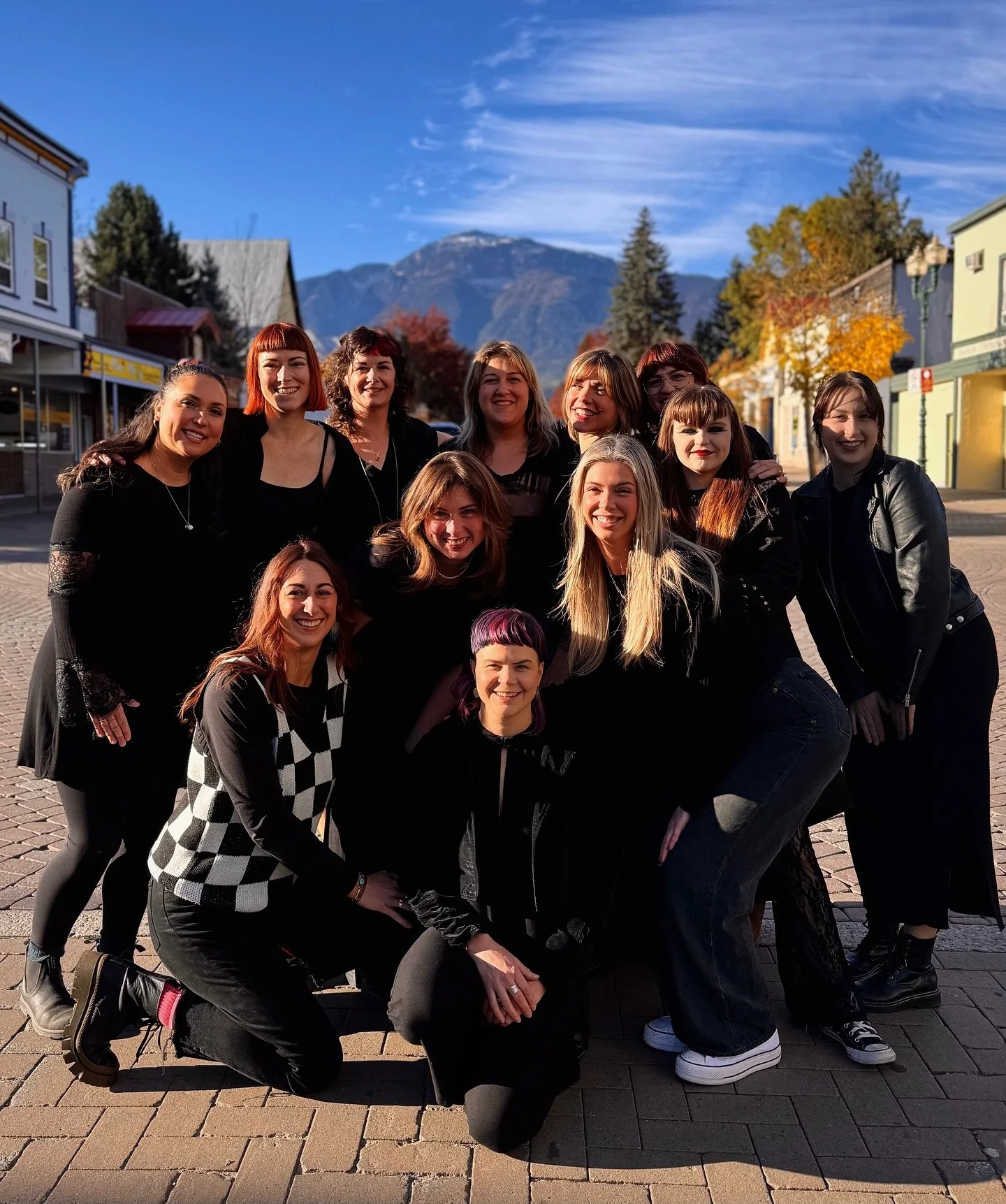 11 years of beauty, creativity, and community 💛
We’re so grateful for every guest who’s sat in our chairs, every stylist who’s shared their artistry, and every moment that’s made our salon what it is today.
Celebrate with u