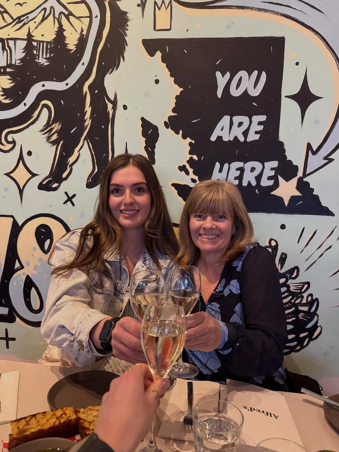 Happy Birthday to our amazing stylist, Taylor 🎉

A true hard worker, always bringing positivity, and so great at leading our students. 🙌⭐️

We hope you have the most wonderful Christmas Eve birthday! 🎄🥳