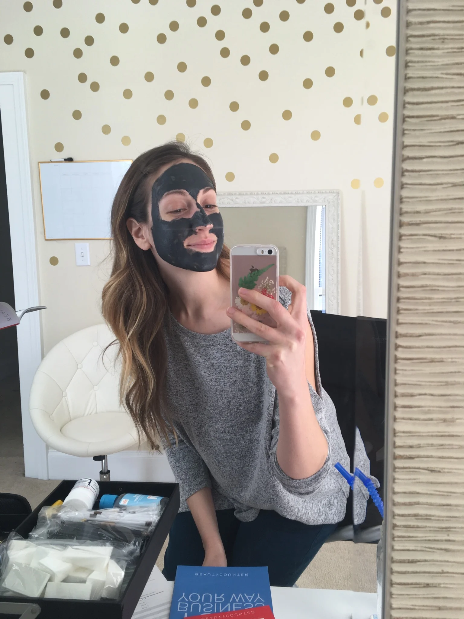 My friend Joanne came over to show be some BeautyCounter products earlier in January - had to snap a selfie of this mask action!