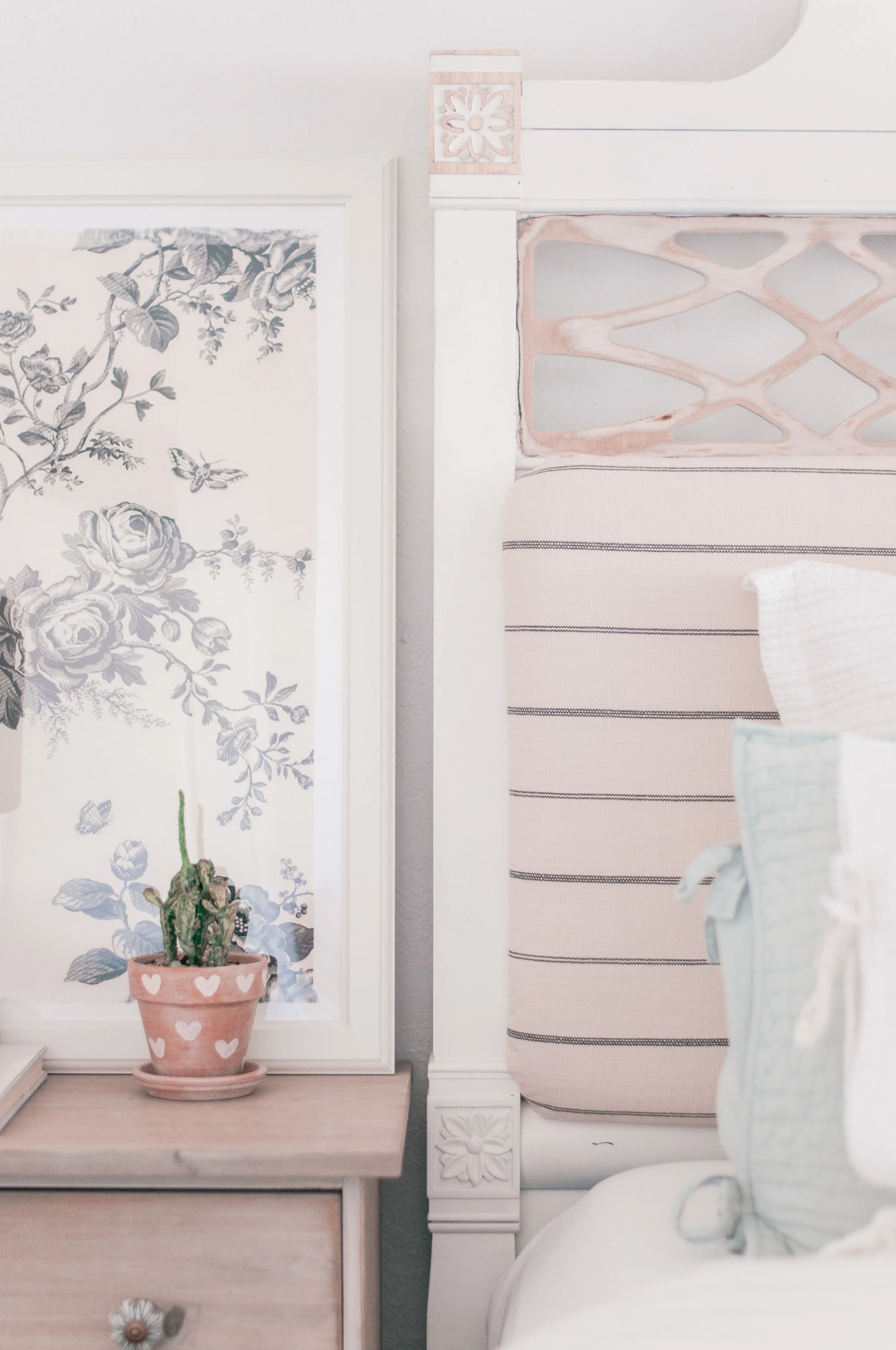 diy-fabric-upholstered-headboard-makeover-16.jpg
