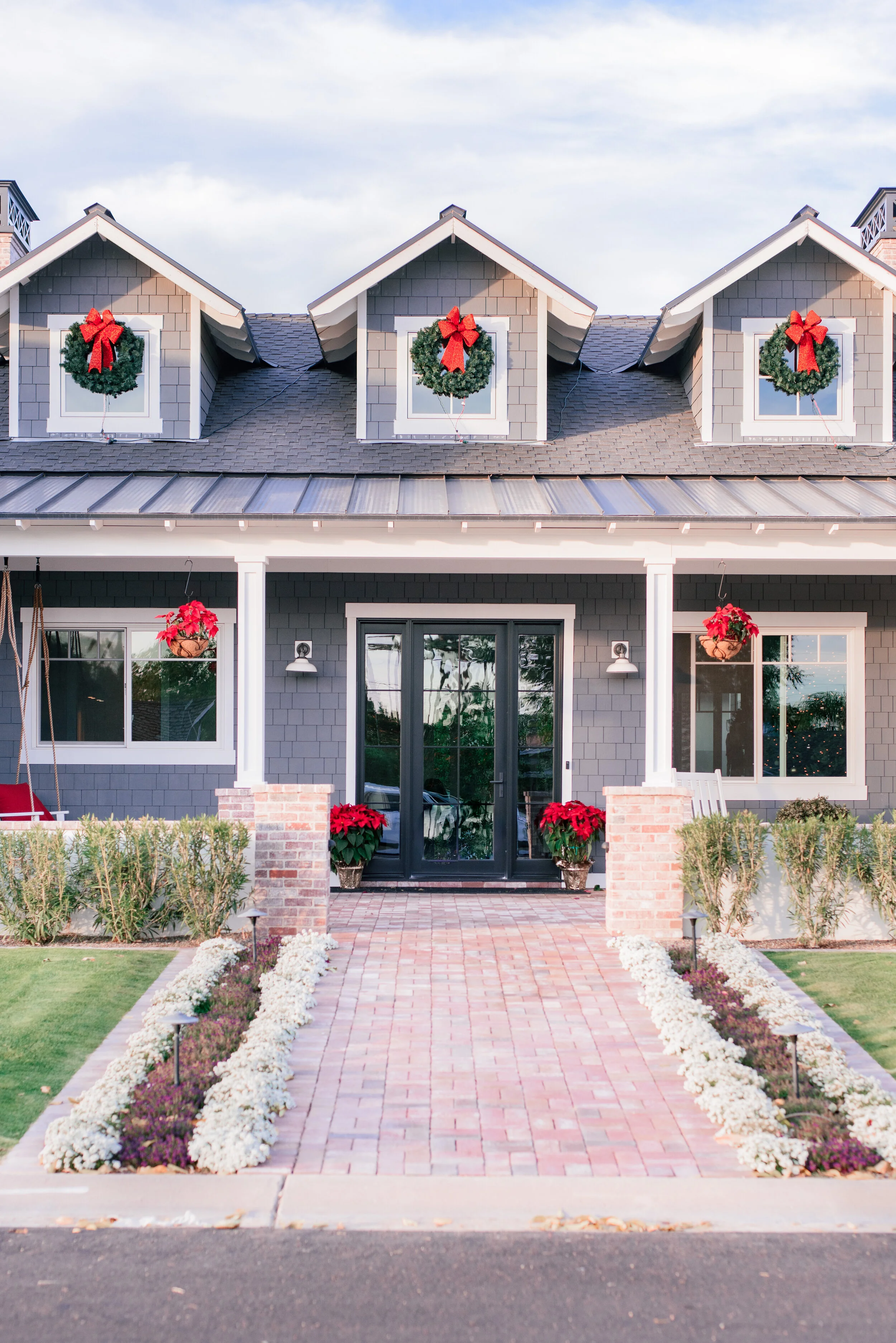 Cottage Farmhouse Christmas Decorations In Arcadia Love And Specs