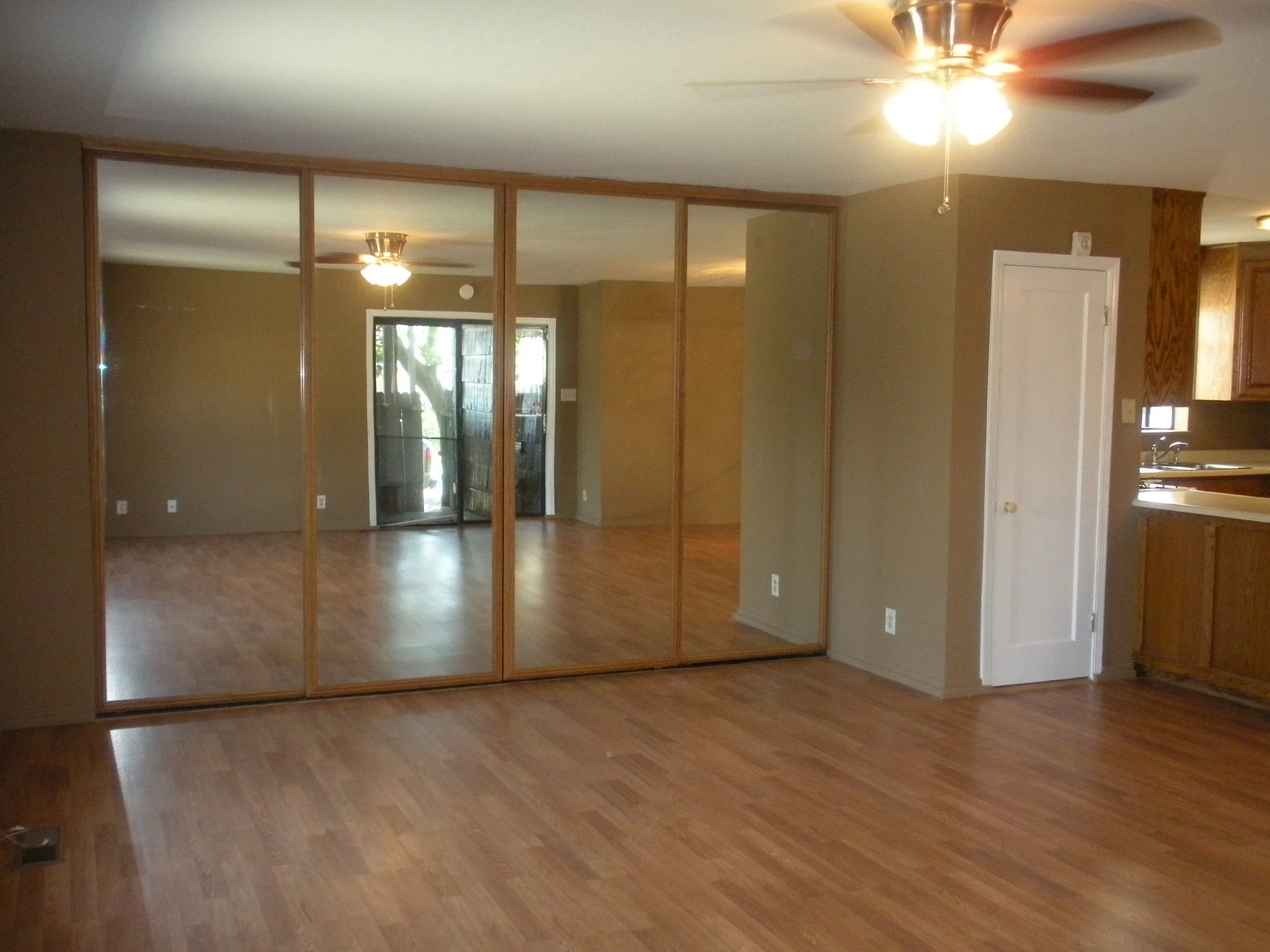 801 Modoc Street 002 (2).JPG