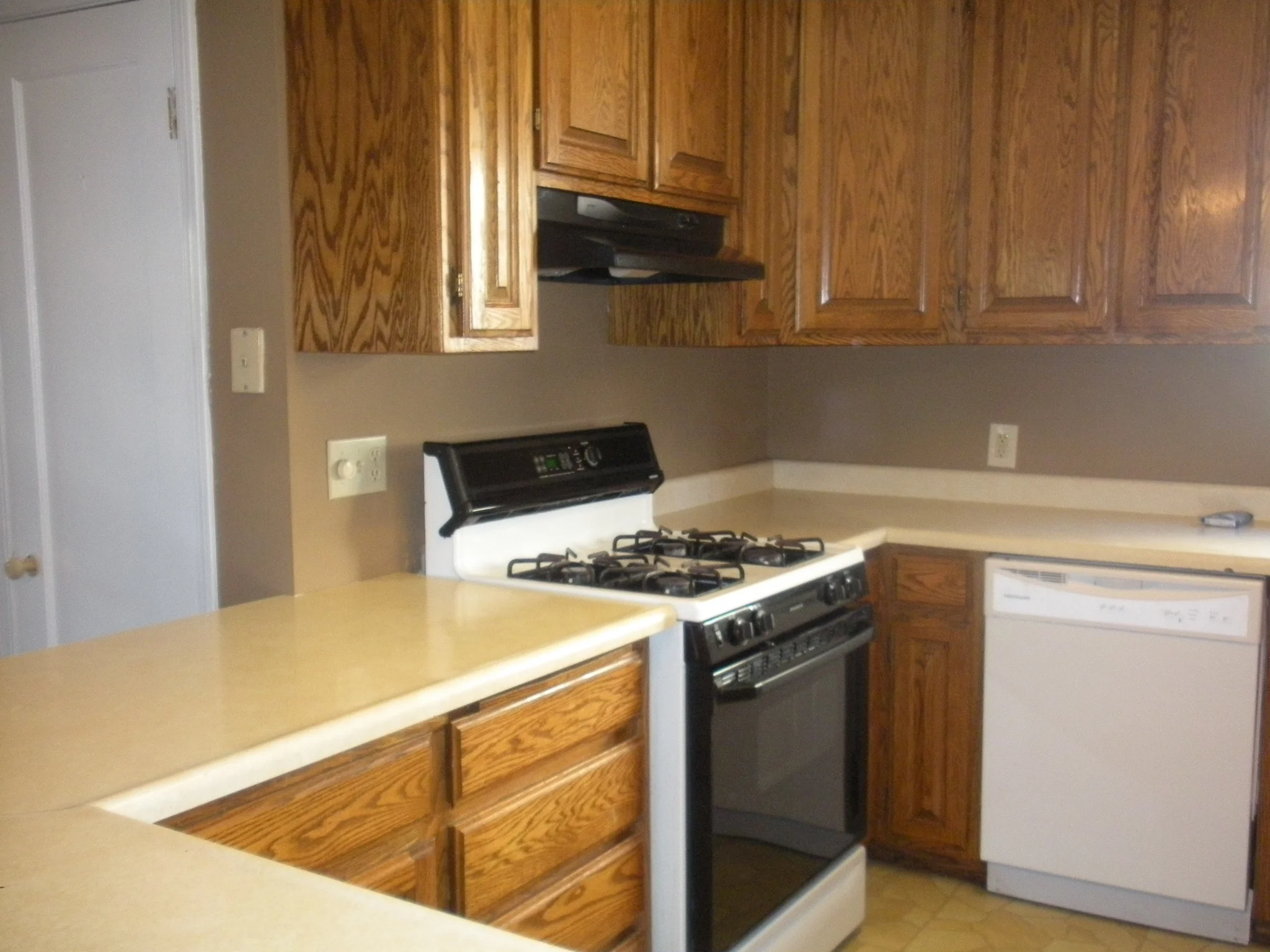 801 Modoc Street 008.JPG