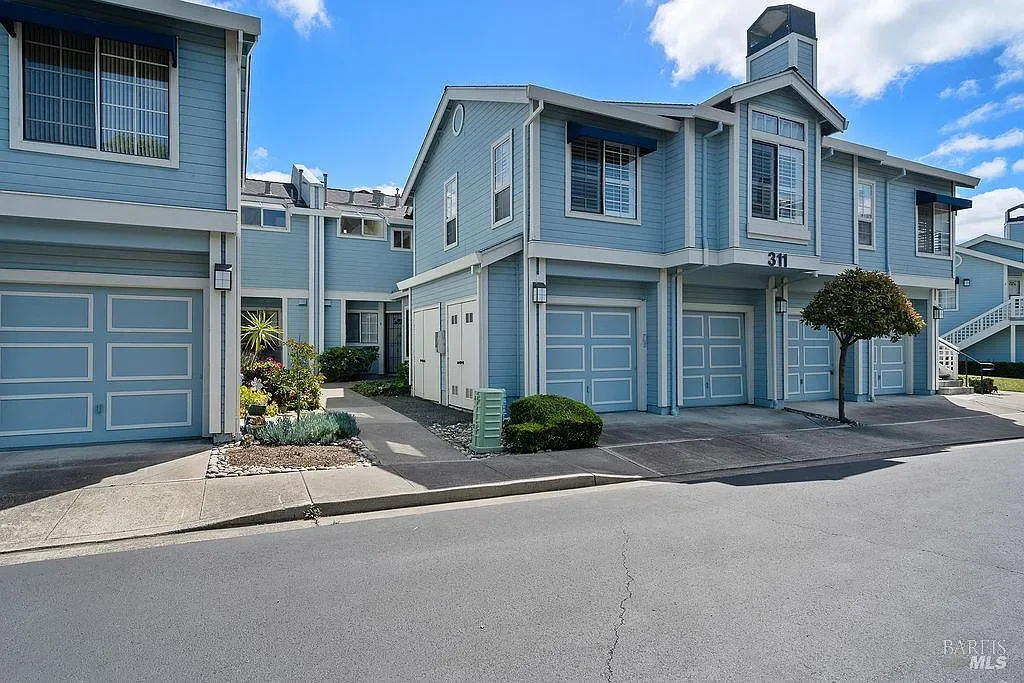 For Sale: 311 Stinson Street #5 (94591)