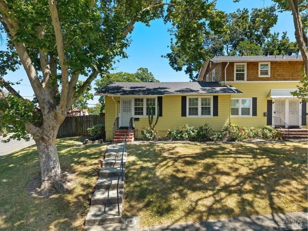 1 Rodgers Street (94590)