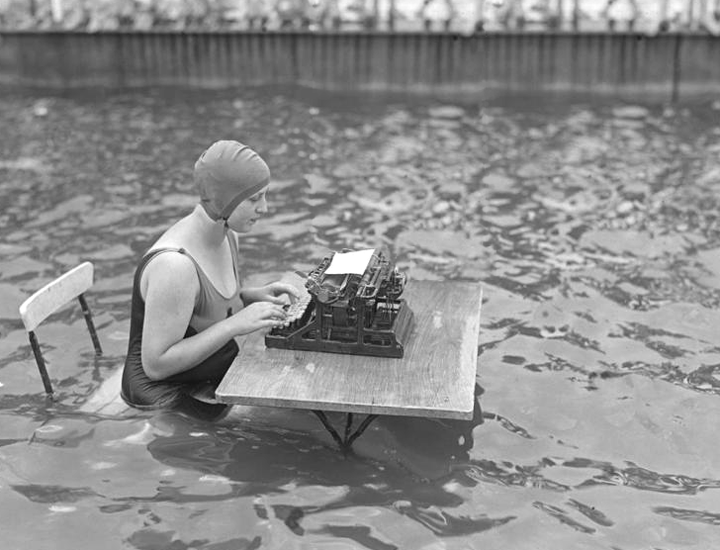 typing-in-water.gif