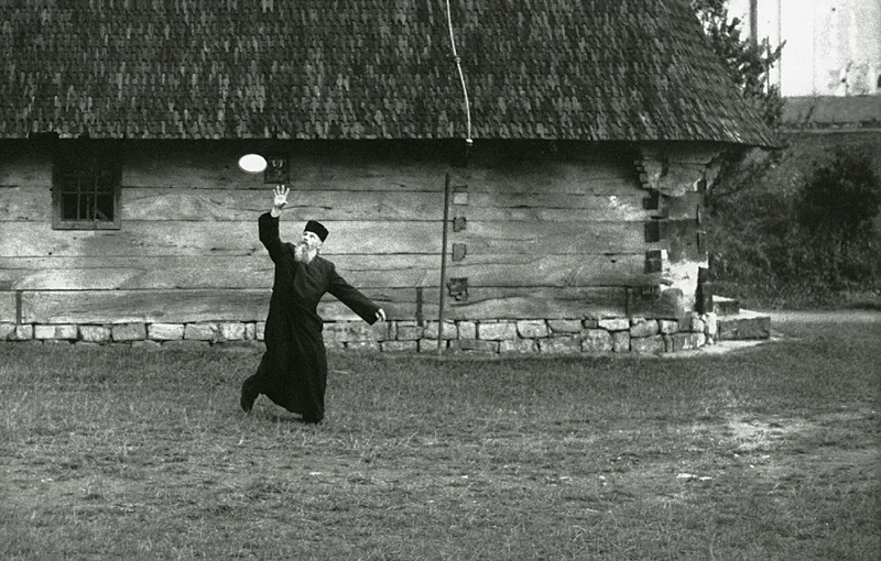 Get free with a Frisbee