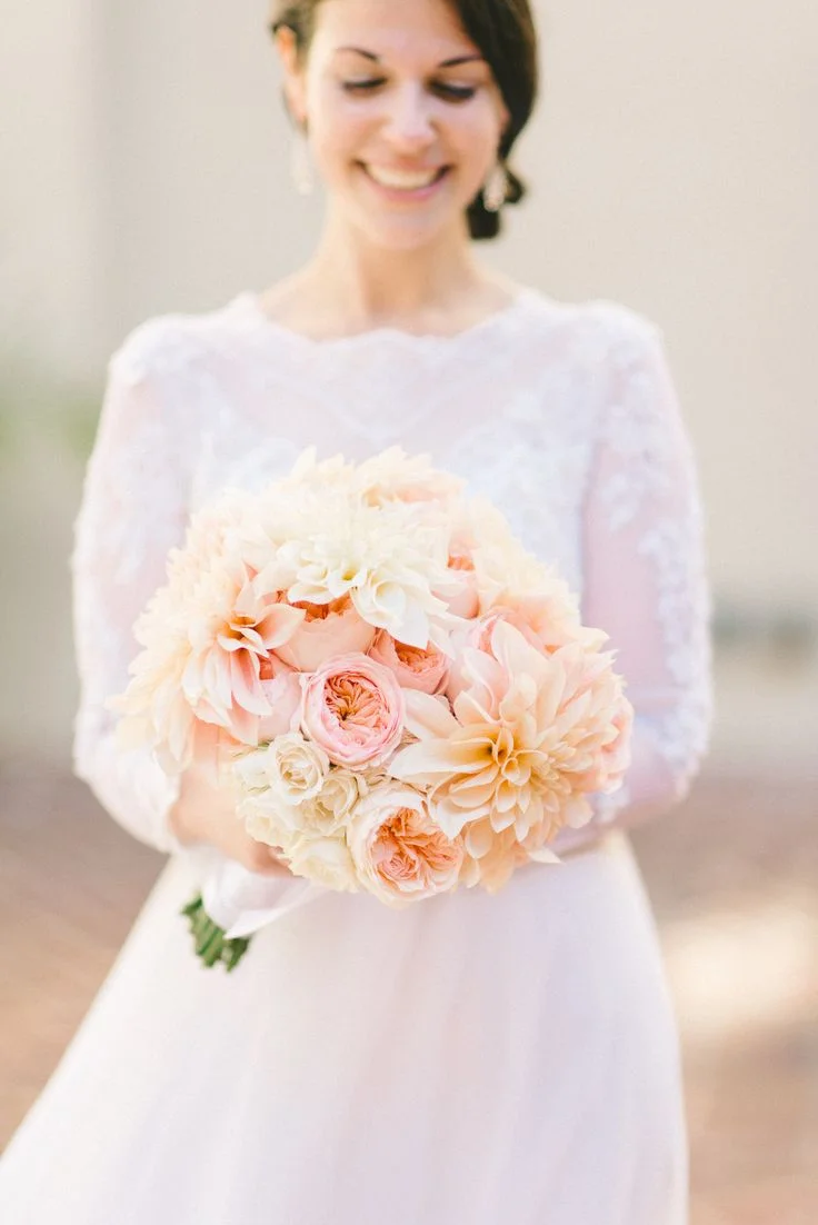 Traditional Hotel Monaco Wedding | Flowers by B Floral and Event Design | Photography by Elizabeth Fogarty
