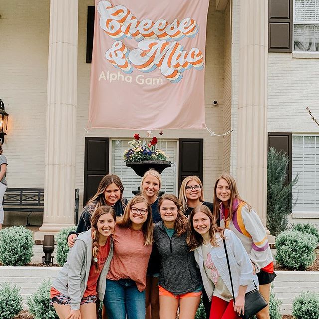 cheese & mac is a must have on Chautauqua Ave!