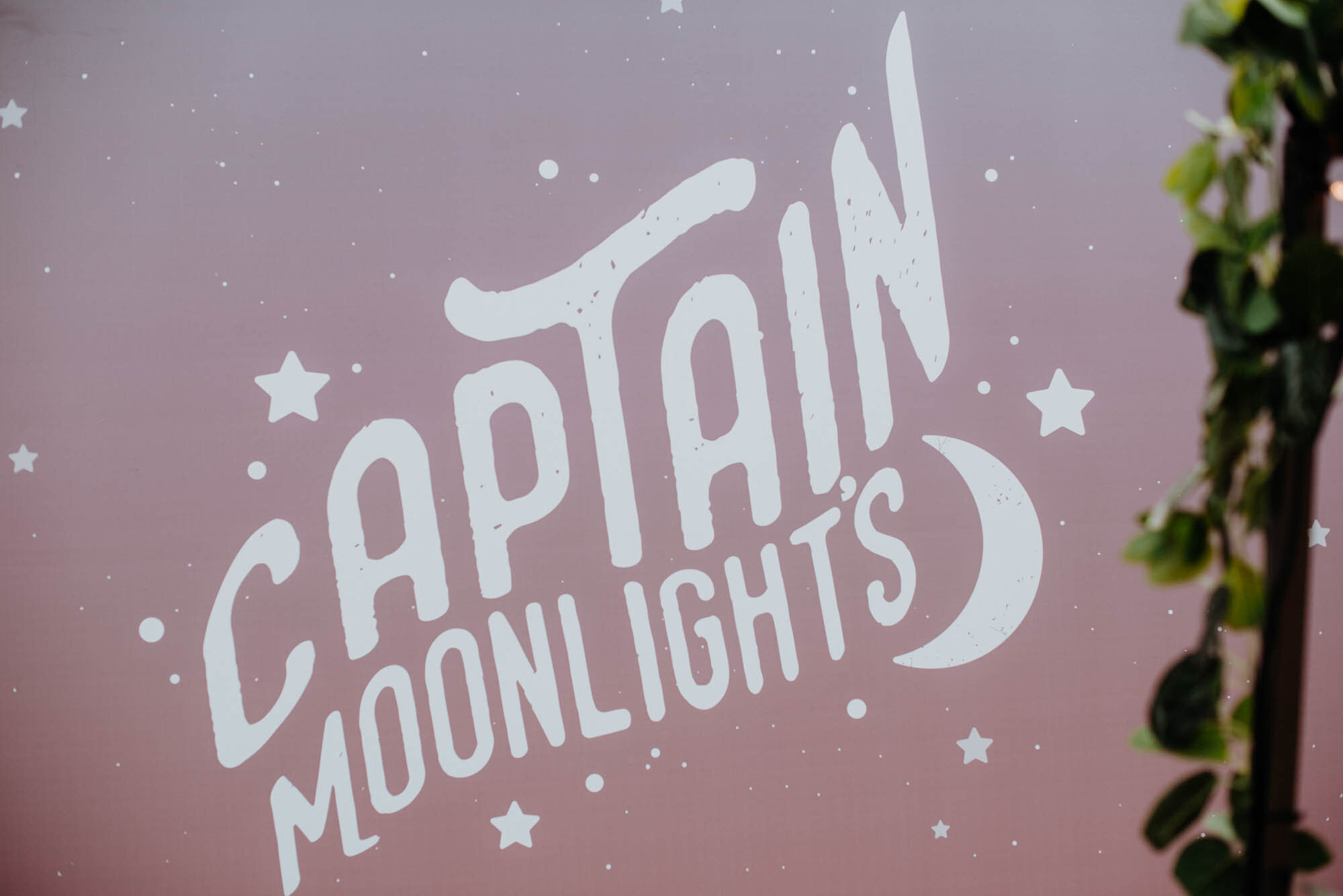 34_Captain Moonlights_Meaghan Coles__MKC3085.jpg