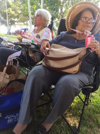 Remember when I said Abuela can get sassy? This is post sass - momentary sisterly discord.