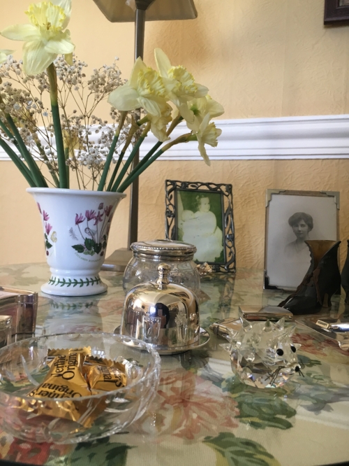 Details from the sitting room