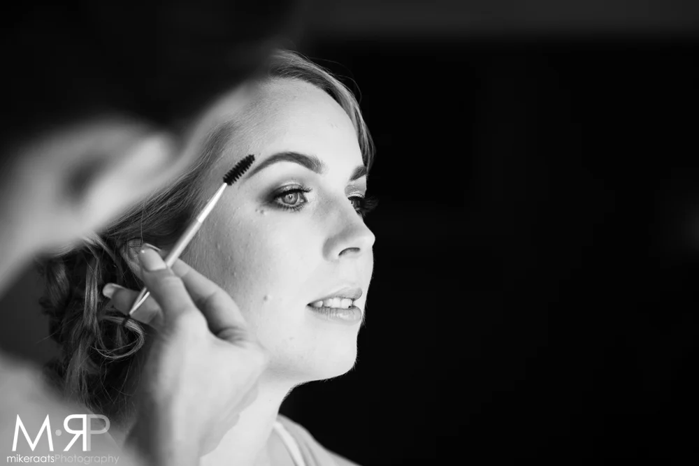 GirlsGettingReady_014.jpg