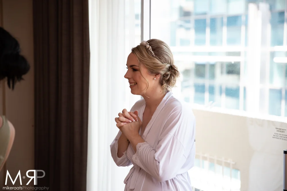 GirlsGettingReady_057.jpg