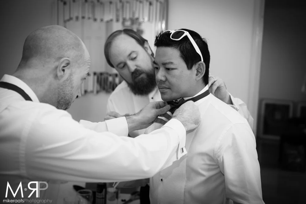 GuysGettingReady_014.jpg