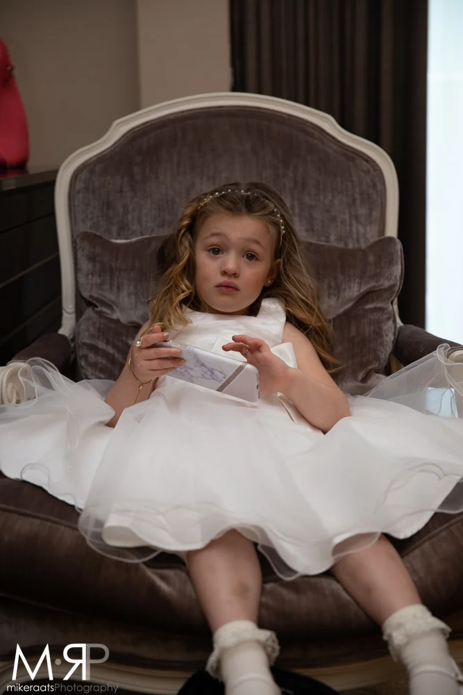 GirlsGettingReady_098.jpg