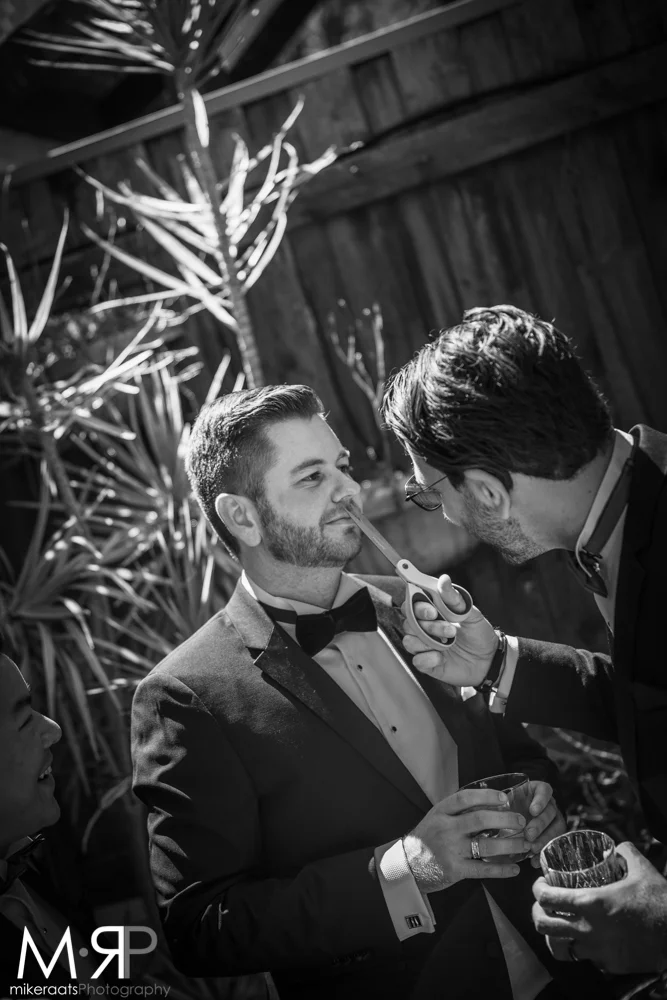 GuysGettingReady_050.jpg