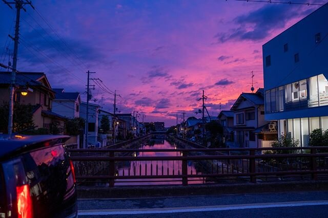 Purple Sunset
.
.
.
.
.
.
.
.
.
#visitkyoto #kyoto #sunset #clouds #sonya7iii #sonyaustralia #visitjapanau #japanrevealed #createexplore #explorejpn #eclectic_shotz #passionpassport #japan #Theimaged #artofvisuals #moodygrams #agameoftones #streetdre