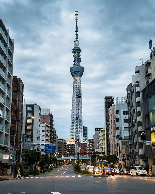 Down the Road to the Skytree
.
.
.
.
.
.
.
.
.
#visittokyo #tokyo #skytree #clouds #sonya7iii #sonyaustralia #visitjapanau #japanrevealed #createexplore #explorejpn #eclectic_shotz #passionpassport #japan #Theimaged #artofvisuals #moodygrams #agameof