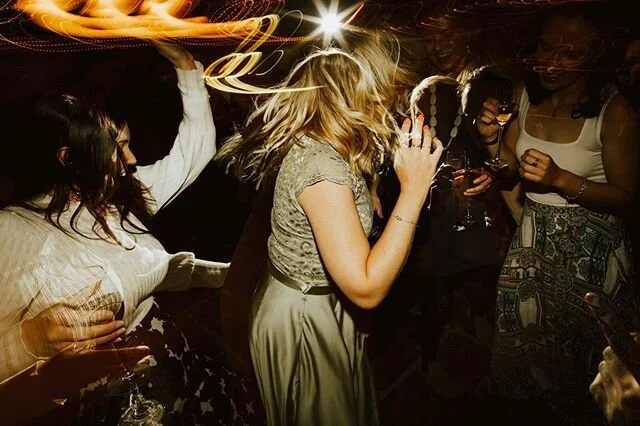 My fave place in the ENTIRE world... the dance floor💃🏼🎉