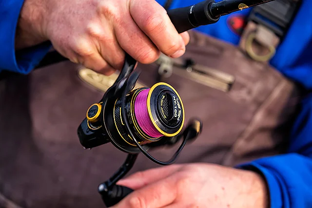 Sufix Performance Pro 8 braid on a Penn Clash spinning reel