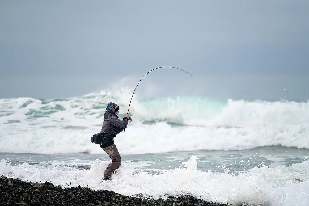 The penultimate day of 2016 and I manage to nail what may well be my favourite bass fishing photograph of the year
