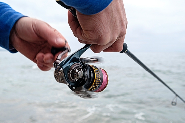 Daiwa 2016 Certate 3000 and 2508PE spinning reels review - both north of £300 here in the UK