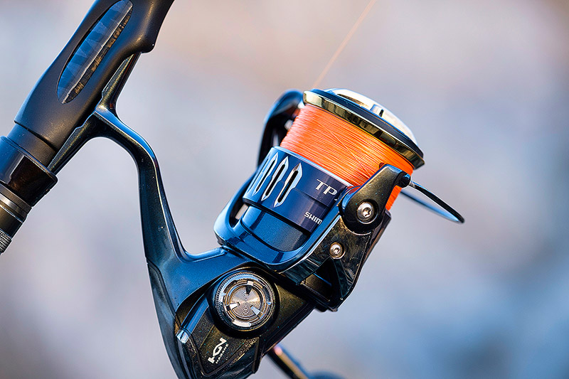 Does the line level on your spinning reel really affect how far
