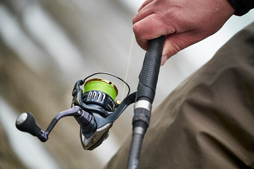 Shimano Stradic 2500HG-FL spinning reel review after one year of