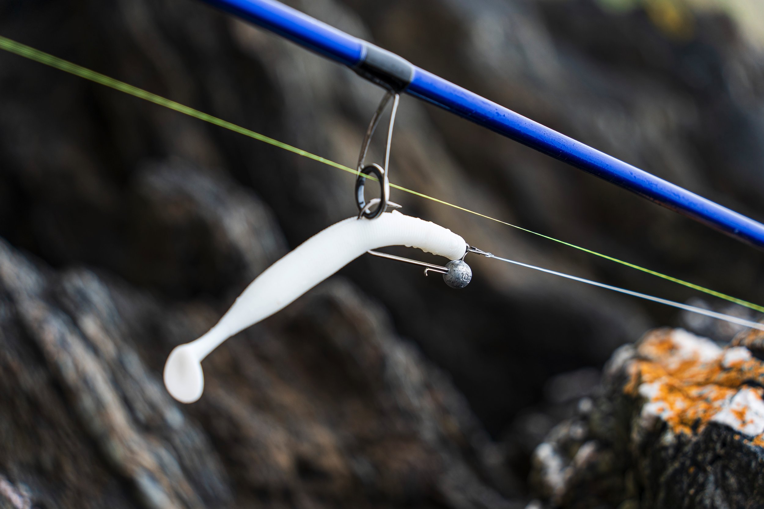 I've put a new video up about this alternative and very easy J-hook jig  head rigging method — Henry Gilbey