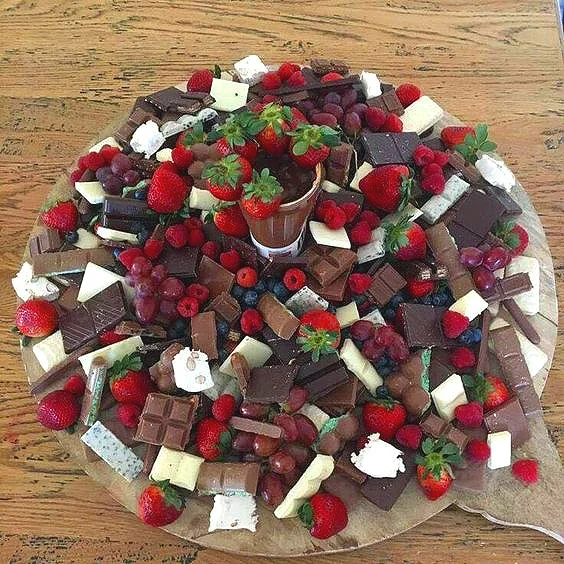 chocolate grazing platter.jpg