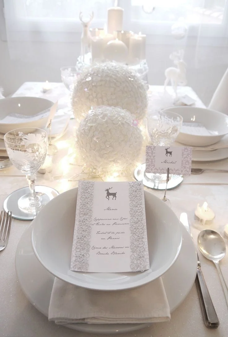 Bentwood Events White Christmas Table Setting.jpg