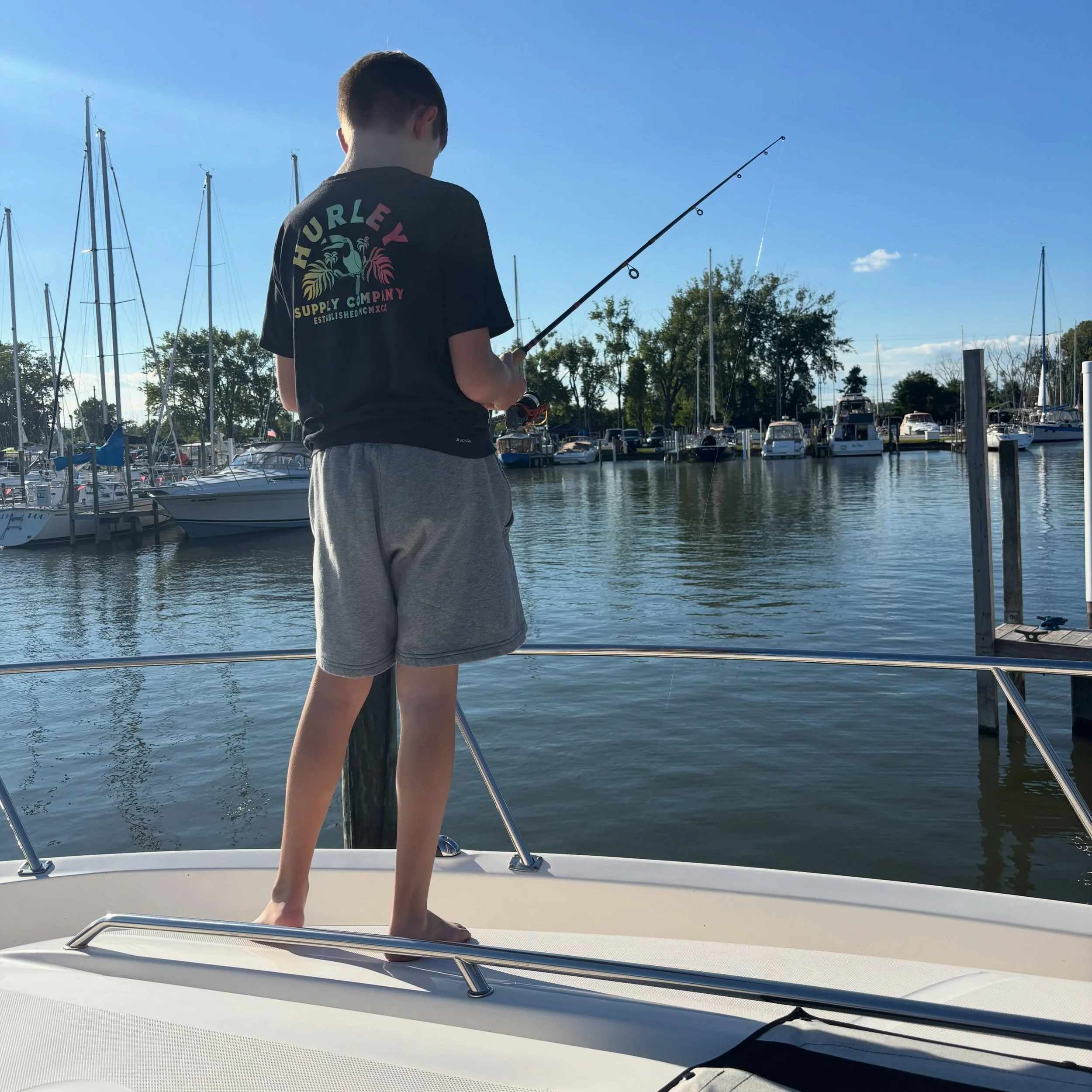 Spent the holiday weekend with family and enjoying the last few days of summer. 🌞#reelinginthesummer