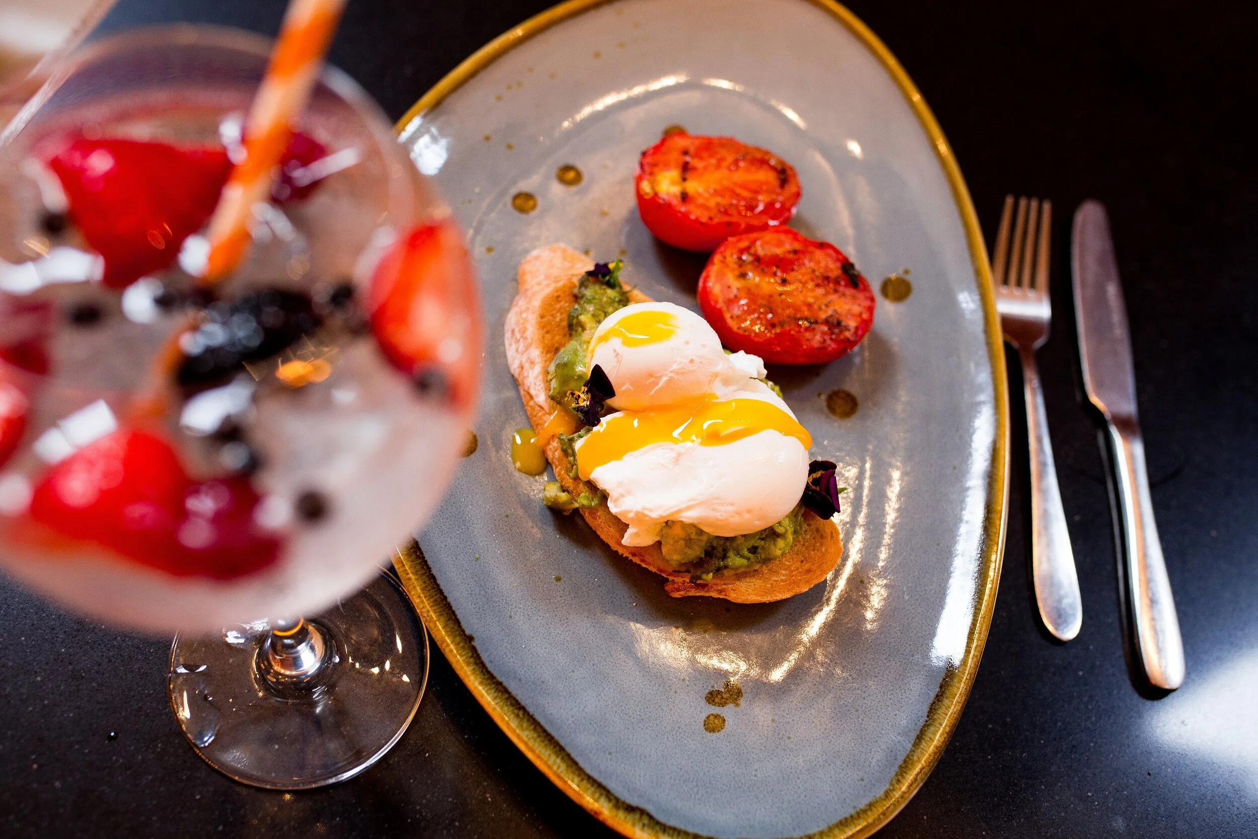 Brunch-19 AvocadoGin.jpg