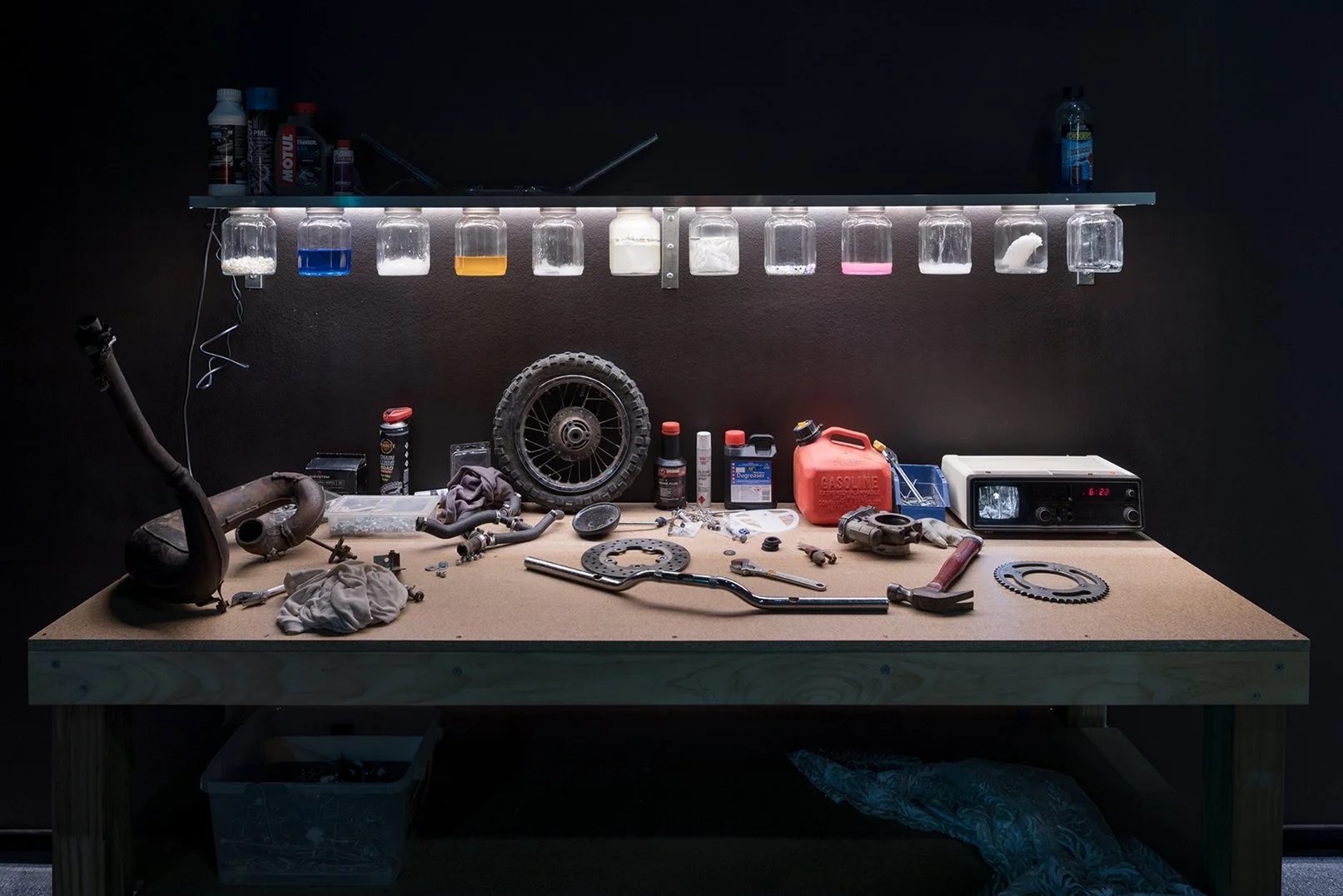 Days in Doreen (workshop for a singer and mechanic)