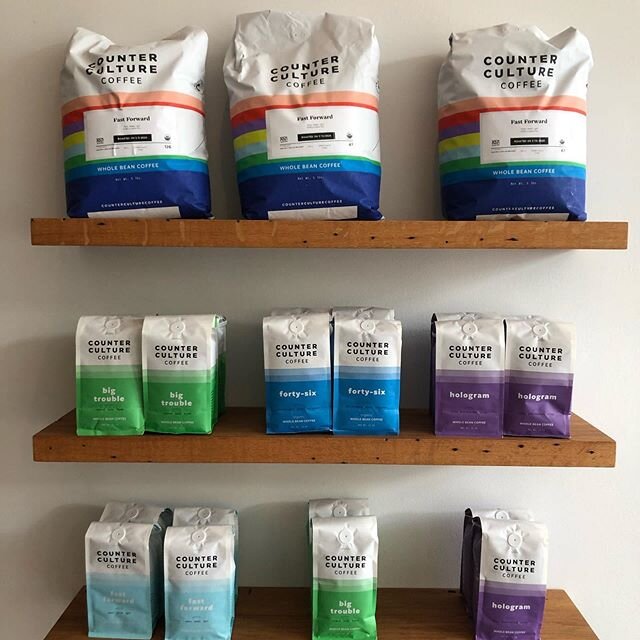 Hey Folks! We&rsquo;ve got some left over beans, including some 1lb bags ($15) and 5lb bags ($45)for those of you who want to swim in it. Just send us a DM or rely to this post. Thanks!!!