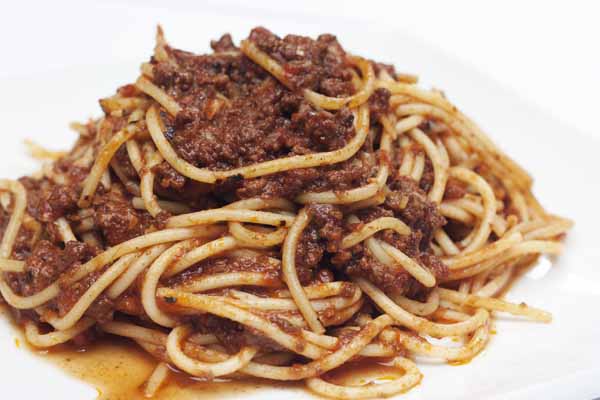 spaghetti bolognaise kids web.jpg