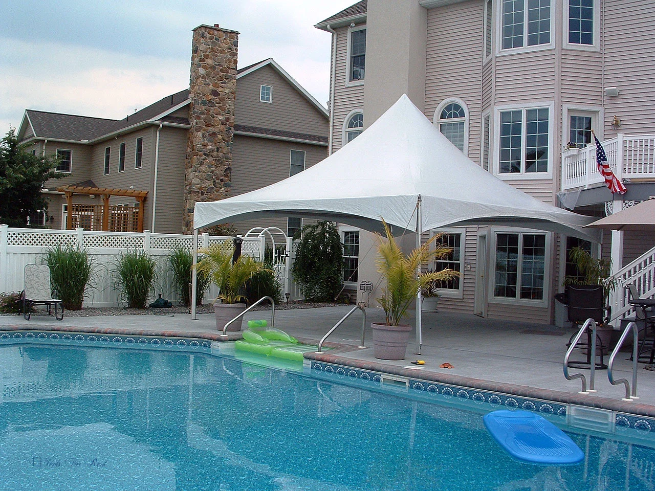 20x20 white party tent